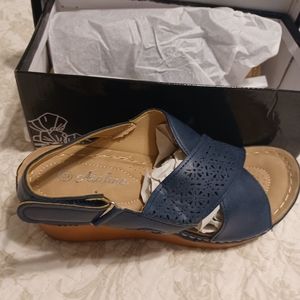 Womens Navy sandals